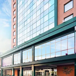 Blaise & Francis Hotel