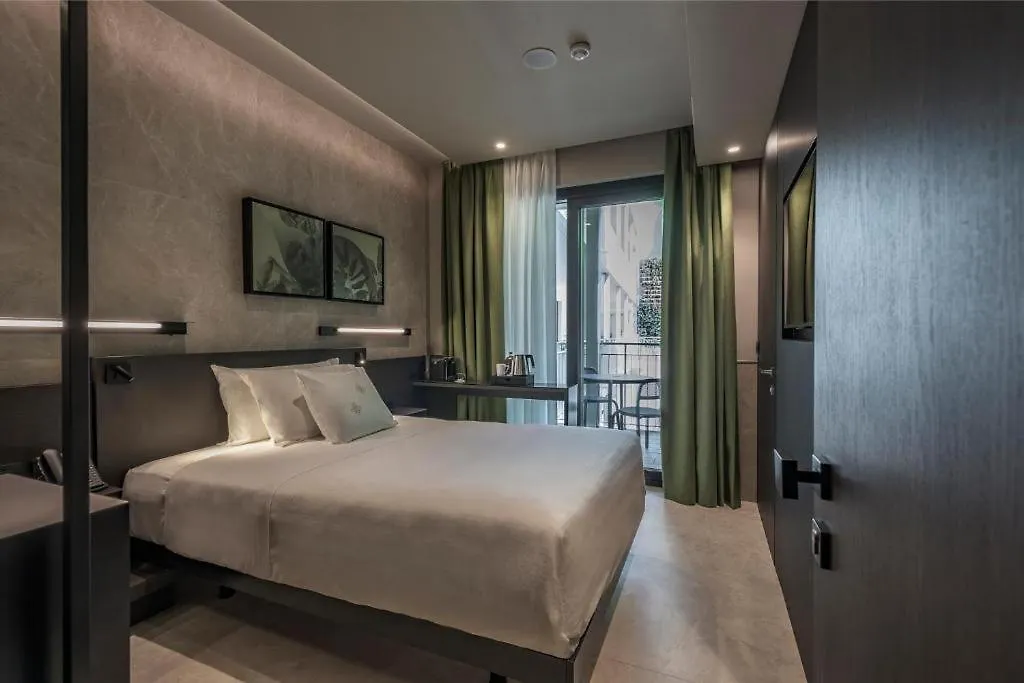 Hotiday Room Collection - Milano Cinque Giornate Italy